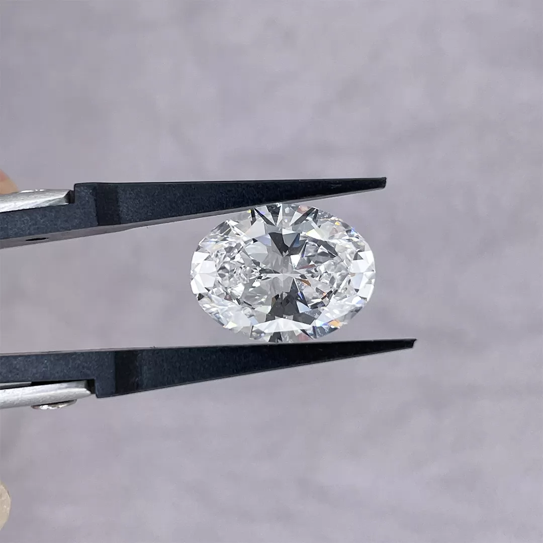 5.51ct D VS1 Oval Cut IGI CVD Lab Grown Diamond