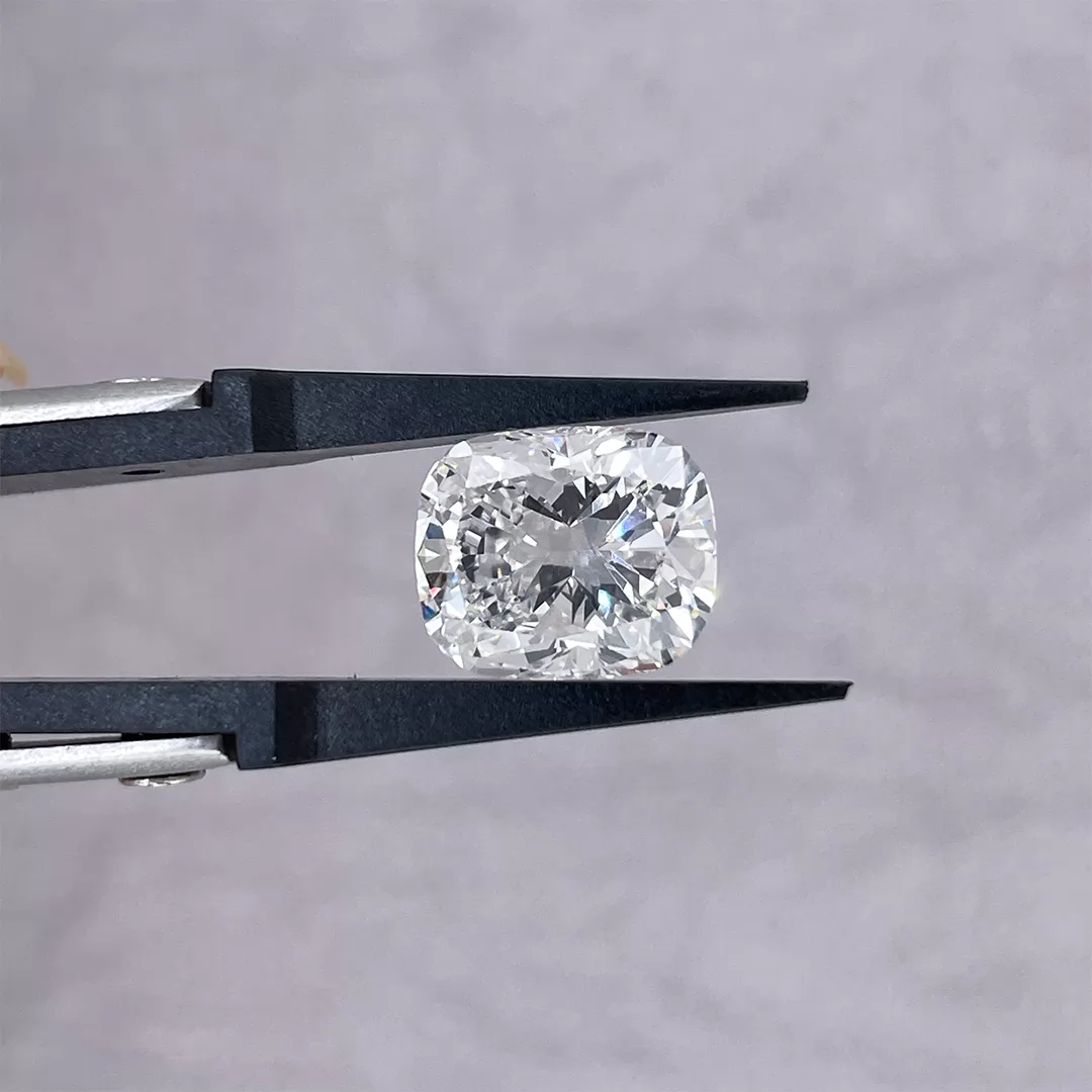 6.59ct F VS2 Cushion Cut IGI CVD Lab Grown Diamond