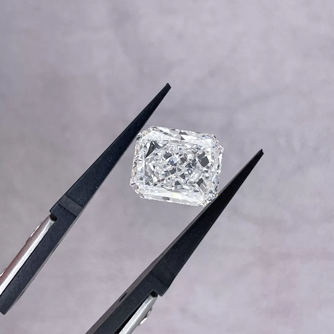 6.30ct E VS1 Radiant Cut IGI CVD Lab Grown Diamond