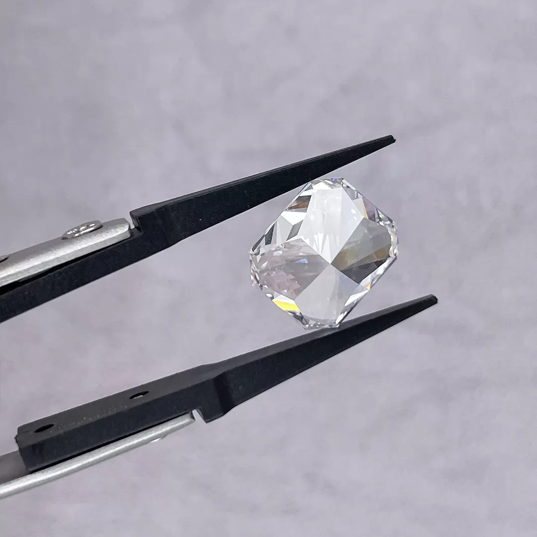 7.33ct G VS1 Radiant Cut IGI CVD Lab Grown Diamond