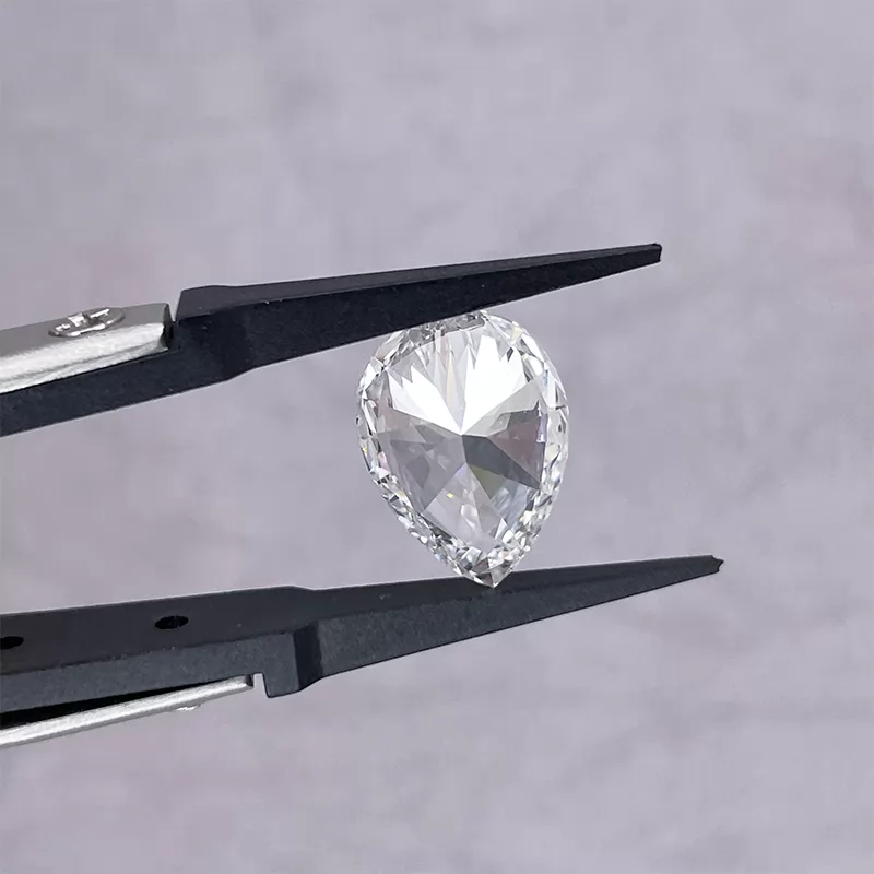 5.58ct F VS2 Pear Cut IGI CVD Lab Grown Diamond