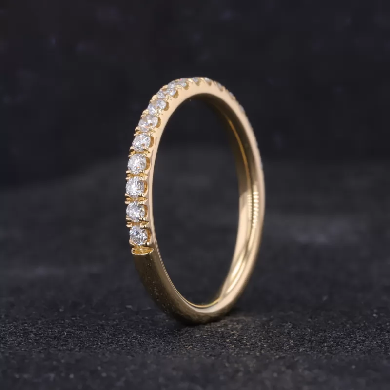 1.8mm Round Brilliant Cut CVD Lab Grown Diamond 18K Yellow Gold Diamond Ring