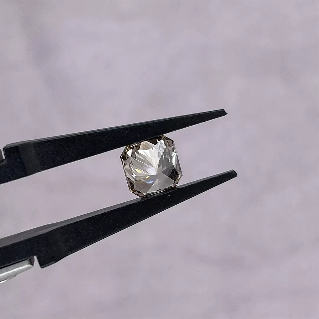 Champagne Color 0.8ct to 1.0ct Radiant Cut Lab Grown Diamond