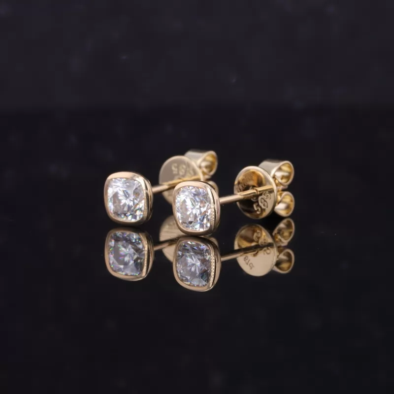 4×4mm Cushion Cut Moissanite Bezel Set 14K Gold Diamond Stud Earrings