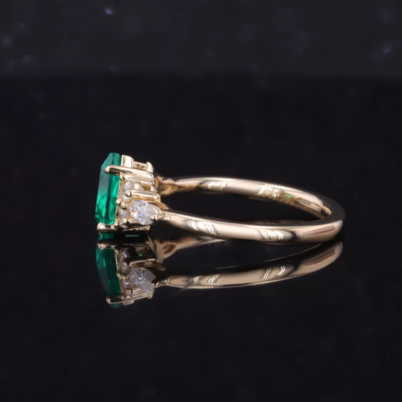 5×7mm Pear Cut Lab Grown Emerald With Side Moissanite 14K Yellow Gold Engagement Ring