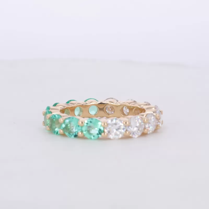 4mm Round Brilliant Cut Moissanite & Lab Grown Emerald 14K Yellow Gold Diamond Eternity Ring