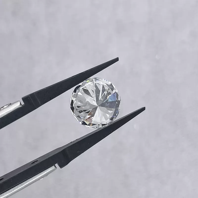 Round Brilliant Cut 5.13ct F Color CVD Lab Grown Diamond