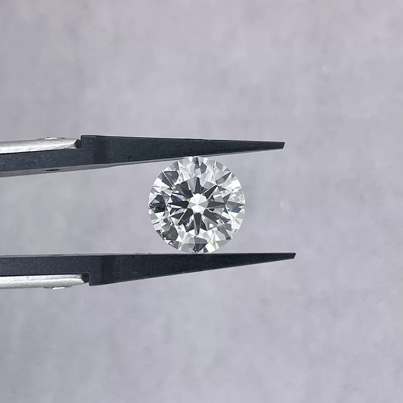 Round Brilliant Cut 5.01ct G Color CVD Lab Grown Diamond