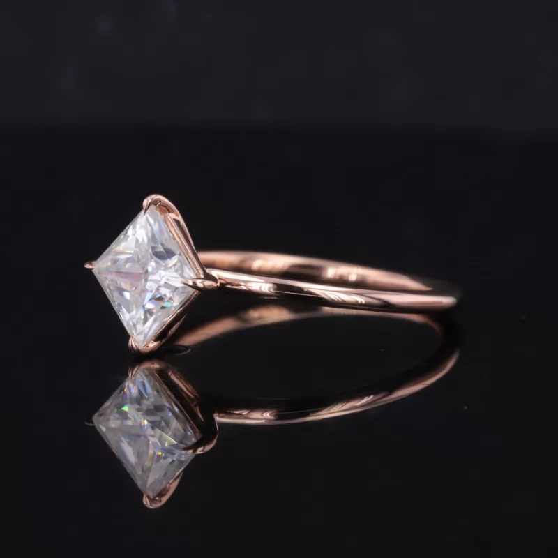 6×6mm Princess Cut Moissanite 9K Rose Gold Solitaire Engagement Ring