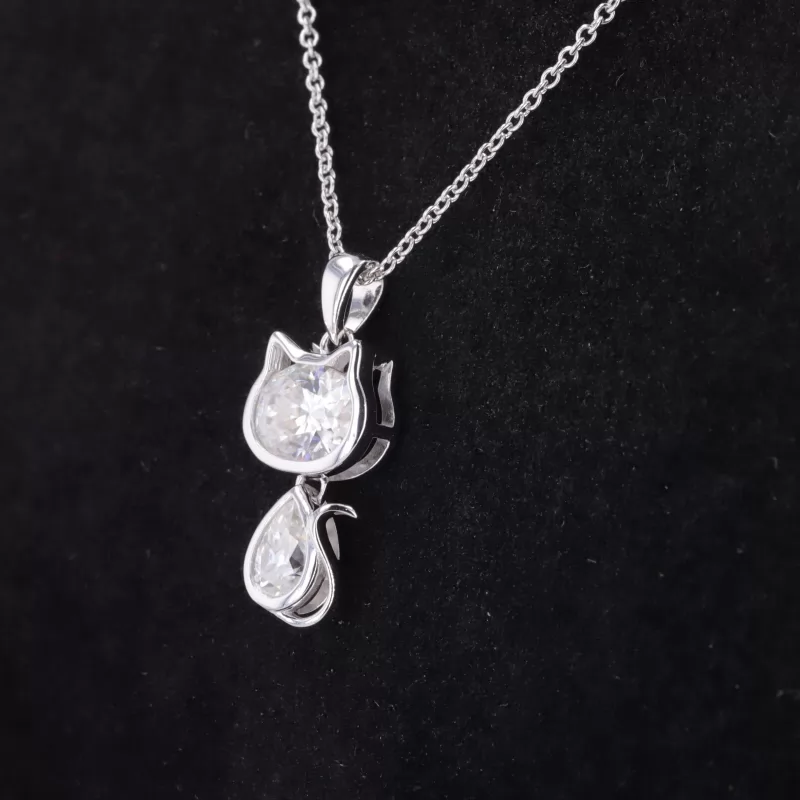 6×8mm Oval Cut Moissanite & 4×6mm Pear Cut Moissanite 14K White Gold Fancy Shape Design Diamond Pendant Necklace