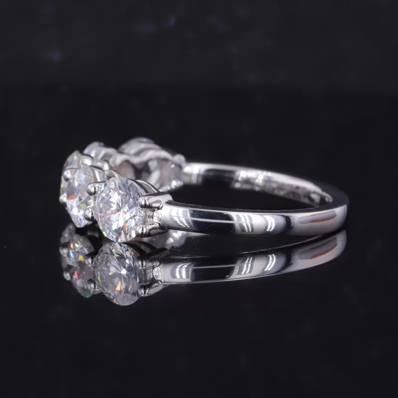 5.3mm Round Brilliant Cut Lab Grown Diamond 18K White Gold Five Stone Diamond Ring