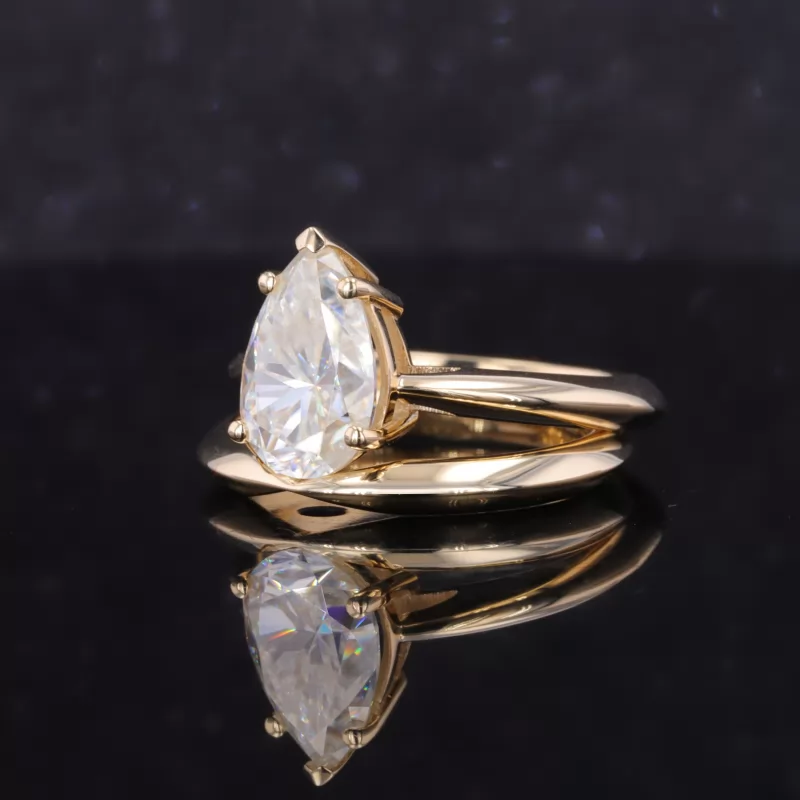 7×11mm Pear Cut Moissanite 10K Yellow Gold Stackable Rings
