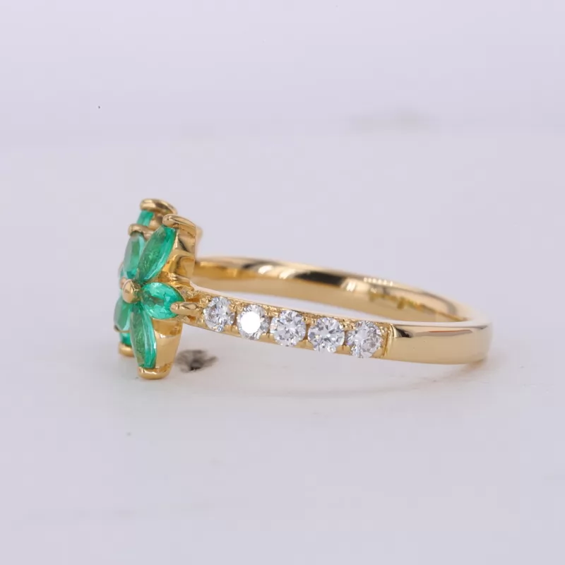 2×4mm Marquise Cut Lab Grown Emerald 18K Yellow Gold Vintage Engagement Ring