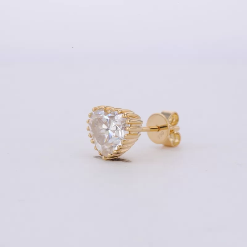 6.5×7.5mm Heart Cut Moissanite Bezel Set 18K Yellow Gold Diamond Stud Earring