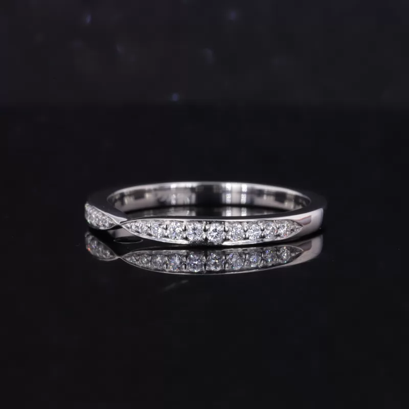 1.5mm Round Brilliant Cut Moissanite PT950 Diamond Ring