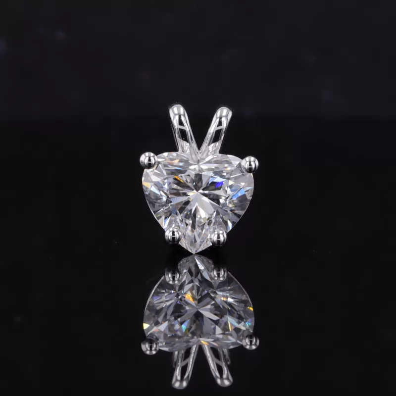 8.74×9.74mm Heart Cut Lab Grown Diamond 18K White Gold Diamond Pendant