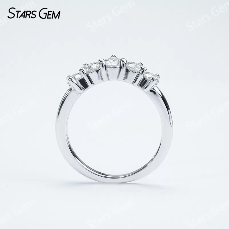 4mm Round Brilliant Cut Moissanite S925 Sterling Silver Five Stone Diamond Ring