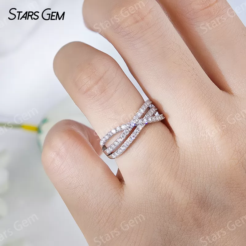 1.3mm Round Brilliant Cut Moissanite S925 Sterling Silver Diamond Eternity Ring