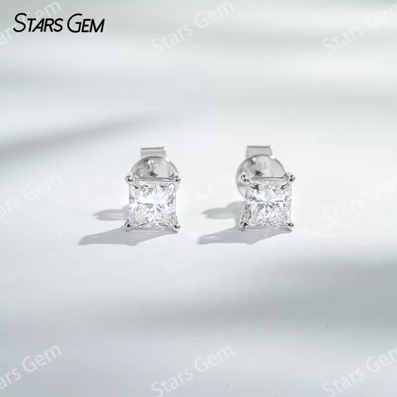 4×4mm Princess Cut Lab Grown Diamond 18K White Gold Diamond Stud Earrings
