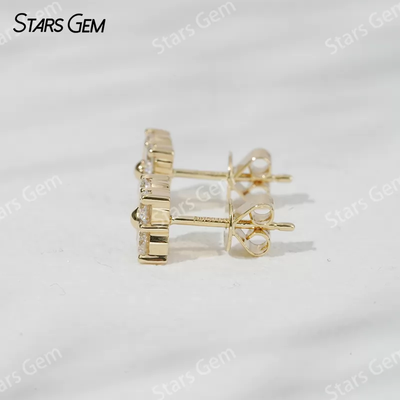 2.9mm Round Brilliant Cut Lab Grown Diamond 18K Yellow Gold Diamond Stud Earrings