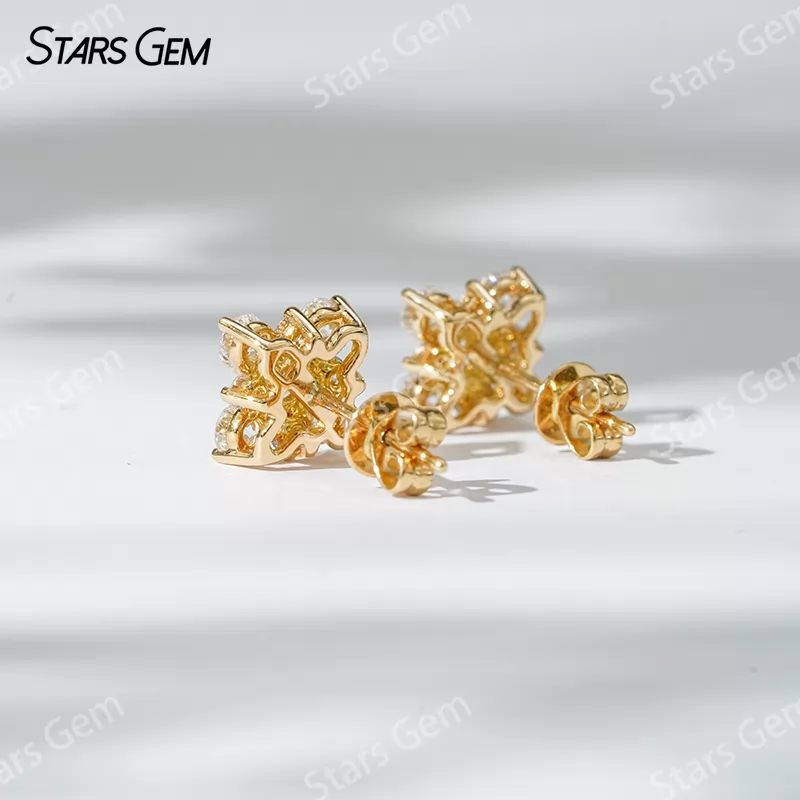 3.6mm Round Brilliant Cut Lab Grown Diamond 18K Yellow Gold Diamond Stud Earrings