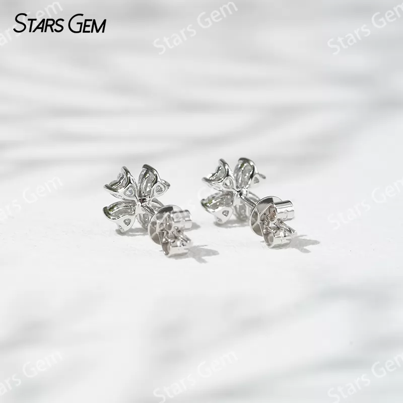3×3mm Heart Cut Lab Grown Diamond Four Leaves Clover Shape 18K White Gold Diamond Stud Earrings