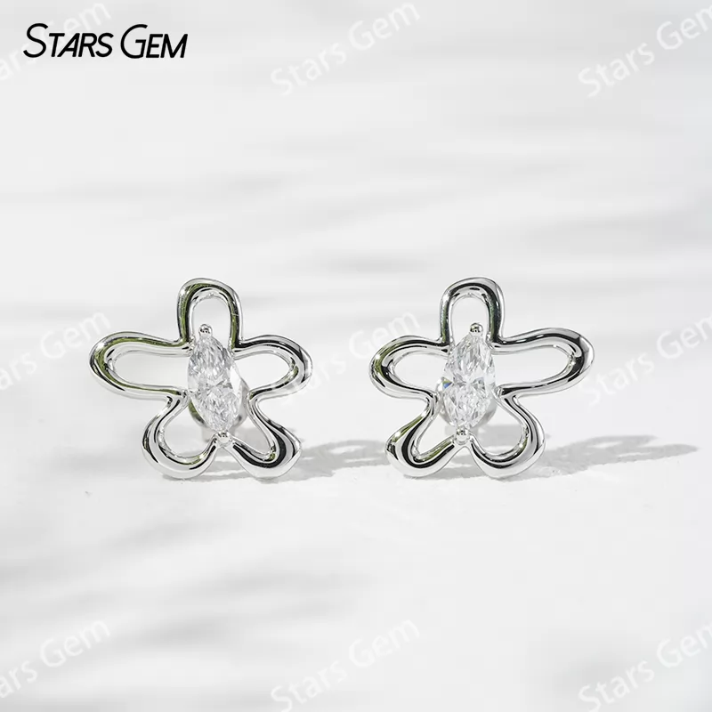 3.5×7mm Marquise Cut Lab Grown Diamond 18K White Gold Diamond Stud Earrings