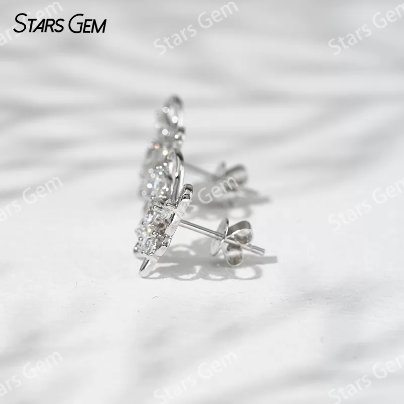 3.2mm Round Brilliant Cut & 2.3×4.5mm Marquise Cut Lab Grown Diamond Butterfly Shape 18K Gold Diamond Stud Earrings