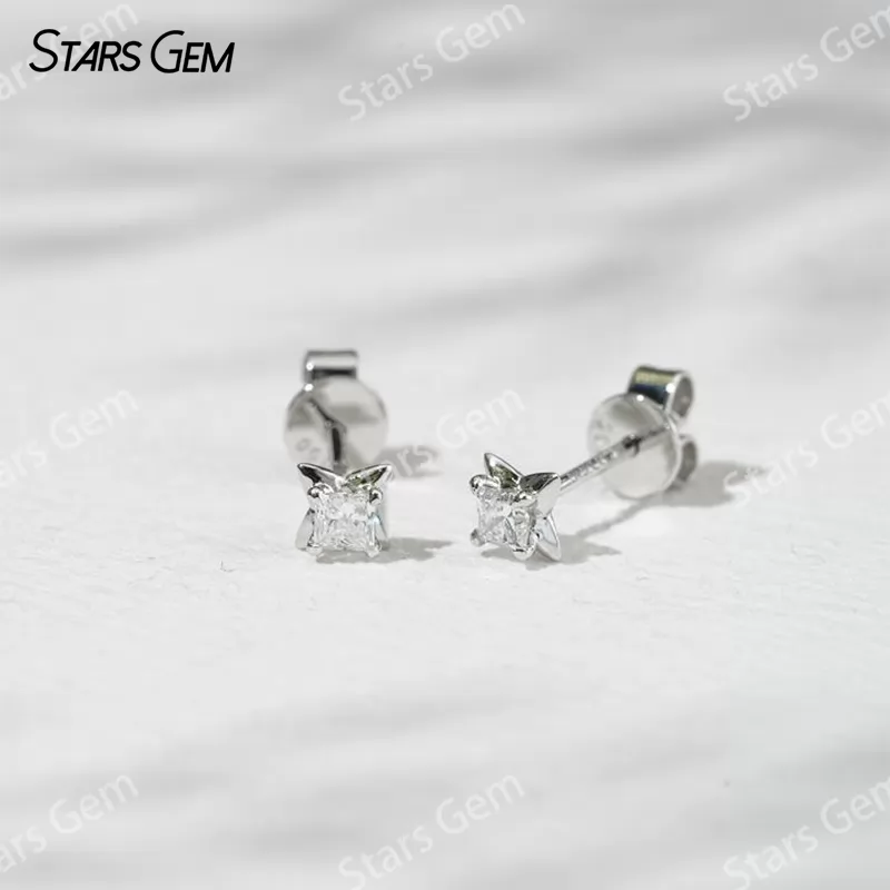 2.5×2.5mm Princess Cut Lab Grown Diamond 18K Gold Diamond Stud Earrings
