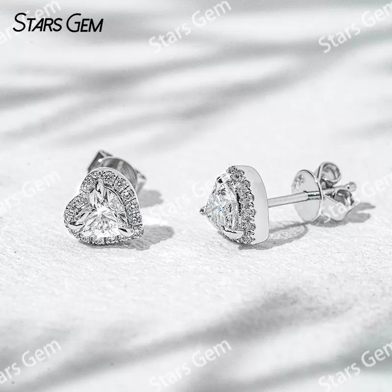 4.5×4.5mm Heart Cut Lab Grown Diamond 18K Gold Diamond Stud Earrings