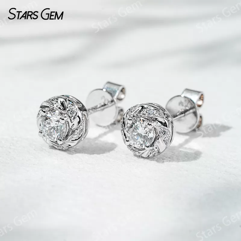 3.6mm Round Brilliant Cut Lab Grown Diamond 18K Gold Diamond Stud Earrings