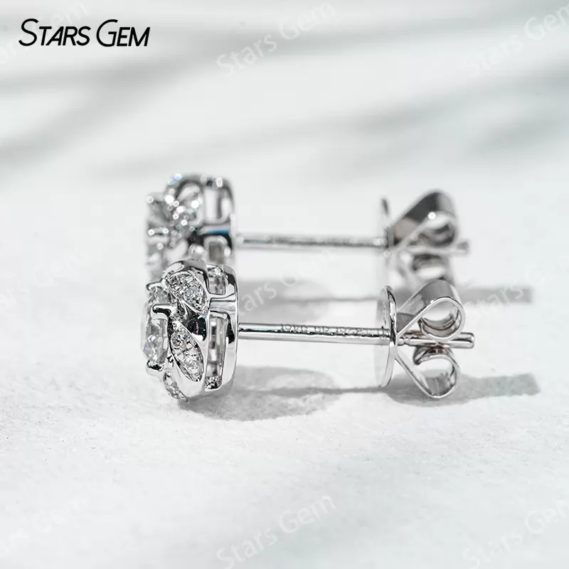 3.6mm Round Brilliant Cut Lab Grown Diamond 18K Gold Diamond Stud Earrings