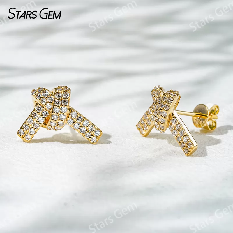 0.9mm Round Brilliant Cut Lab Grown Diamond Ribbon Knot Design 18K Gold Diamond Stud Earrings