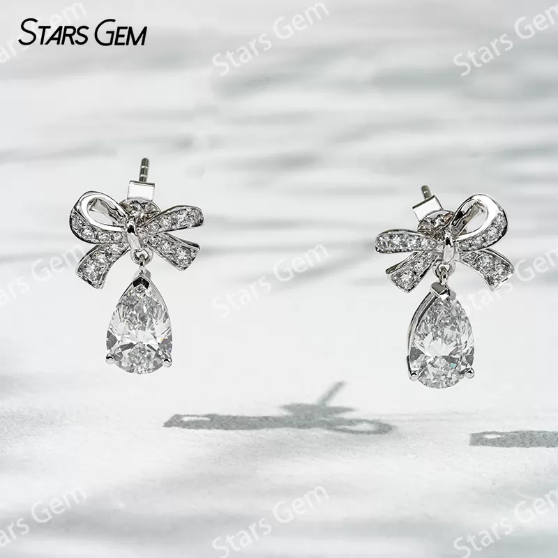 5.7×8.7mm Pear Cut Lab Grown Diamond 18K White Gold Diamond Earrings