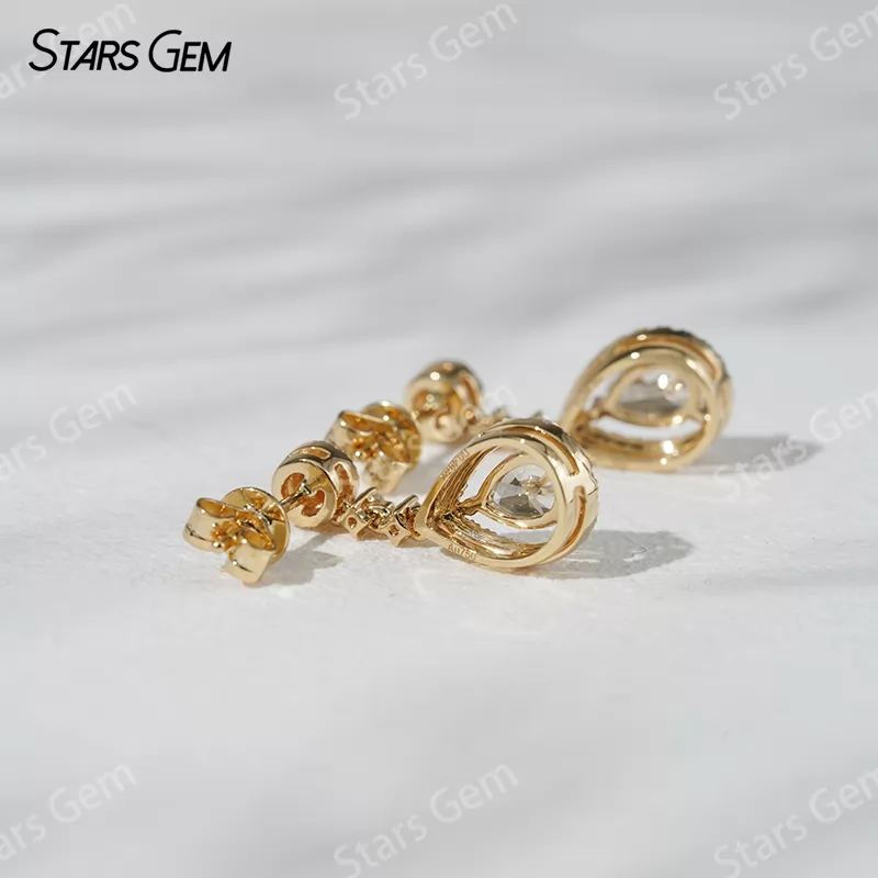 6.5×4.5mm Pear Cut Lab Grown Diamond 18K Gold Diamond Earrings