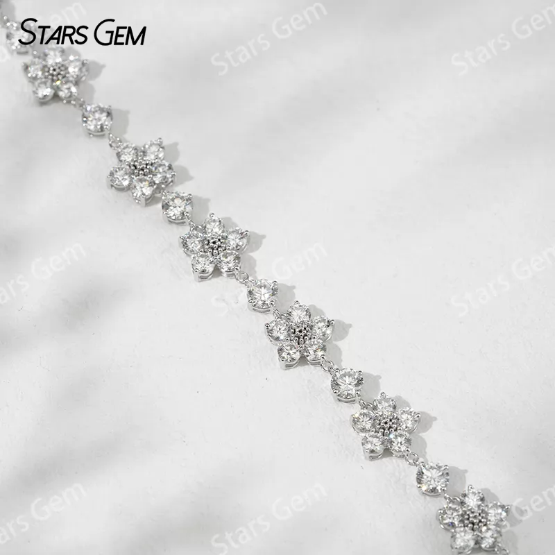 18K Solid Gold Bangles Sakura Flower Shape Lab Grown Diamond Bracelets