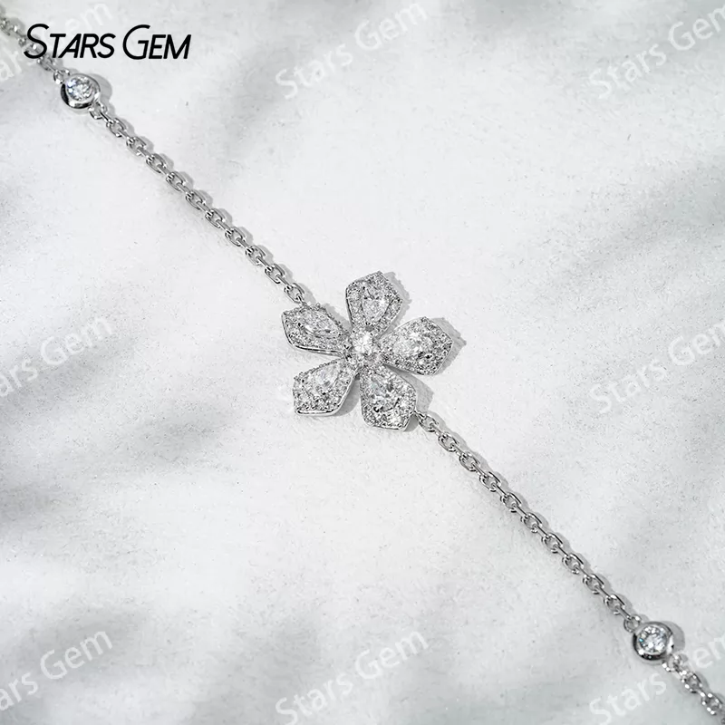 18K White Gold Bracelets Bangles Flower Set 4x2.5mm Pear Cut Lab Grown Diamond Bracelet