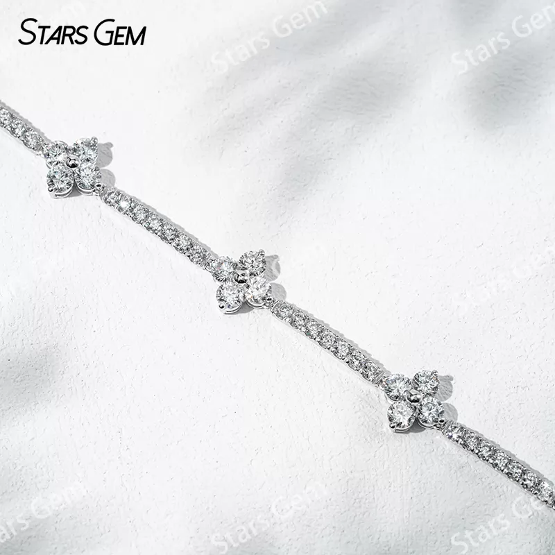 18K Solid Gold Flower Shape 3.2mm Round Cut Lab Diamond Bracelet