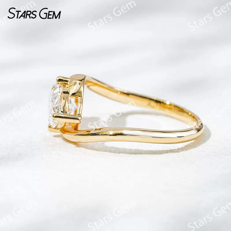 18K Gold with 2 carat Marquise Cut Lab Grown Diamond Solitaire Engagement Ring