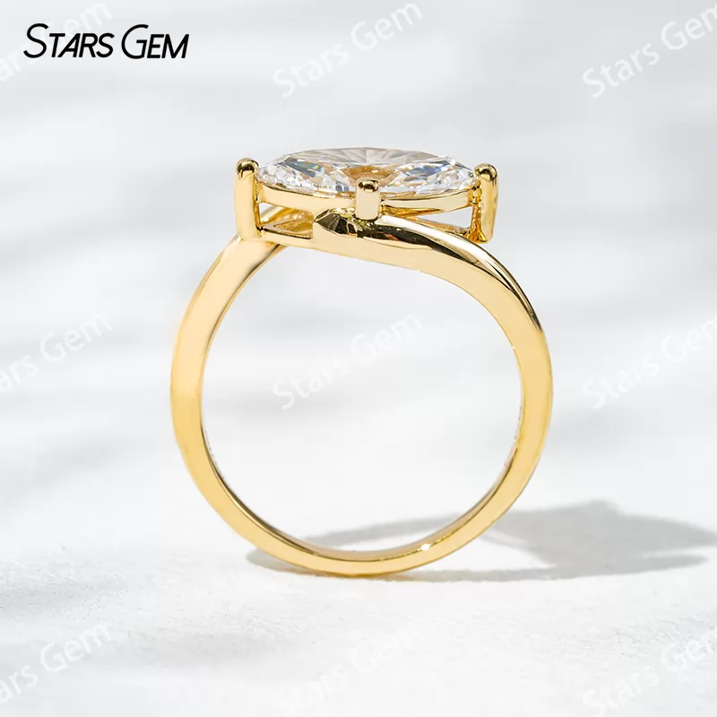 18K Gold with 2 carat Marquise Cut Lab Grown Diamond Solitaire Engagement Ring