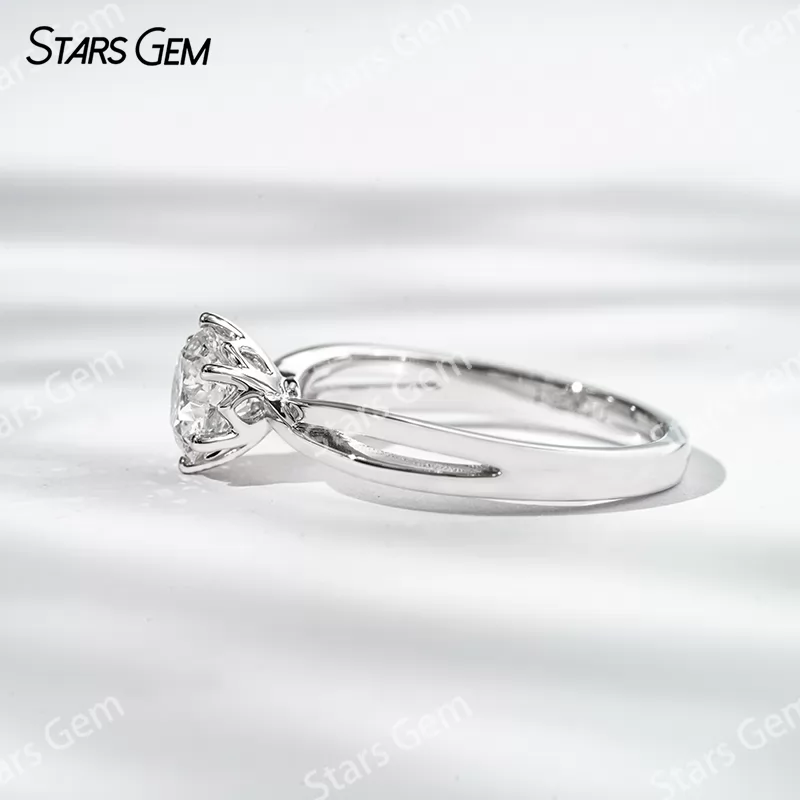 0.5ct Round Cut Lab Diamond 6 Prongs Twist Type 18K Gold Solitaire Engagement Ring