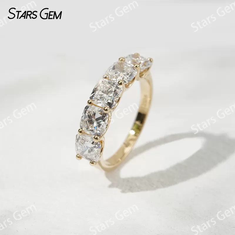 5×5mm Cushion Cut Lab Grown Diamond 18K Gold Half circle Diamond Eternity Ring