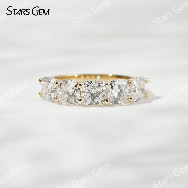 5×5mm Cushion Cut Lab Grown Diamond 18K Gold Half circle Diamond Eternity Ring