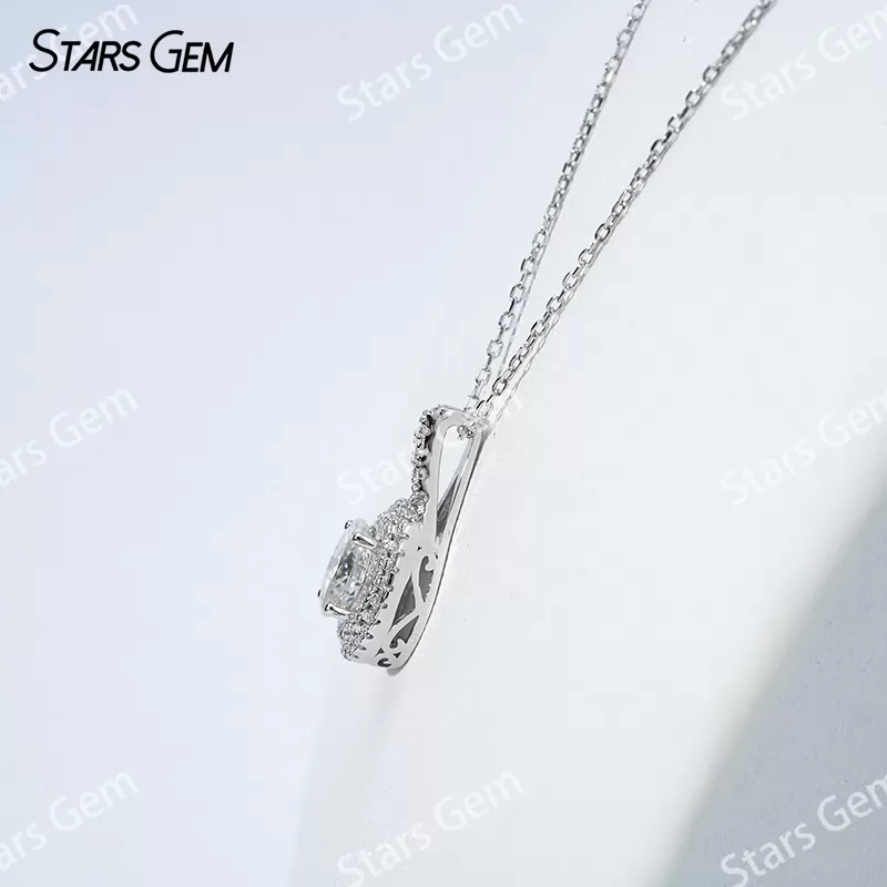 6×8mm Oval Cut Moissanite S925 Sterling Silver Diamond Pendant Necklace