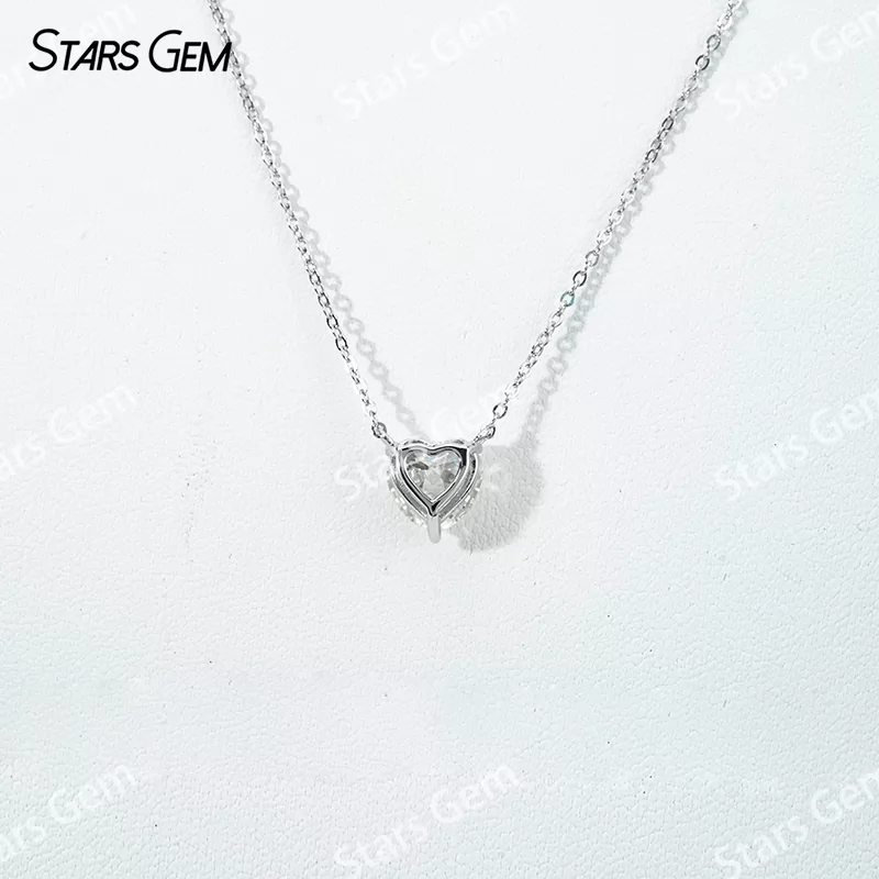 8×8mm Heart Cut Moissanite S925 Sterling Silver Diamond Pendant Necklace