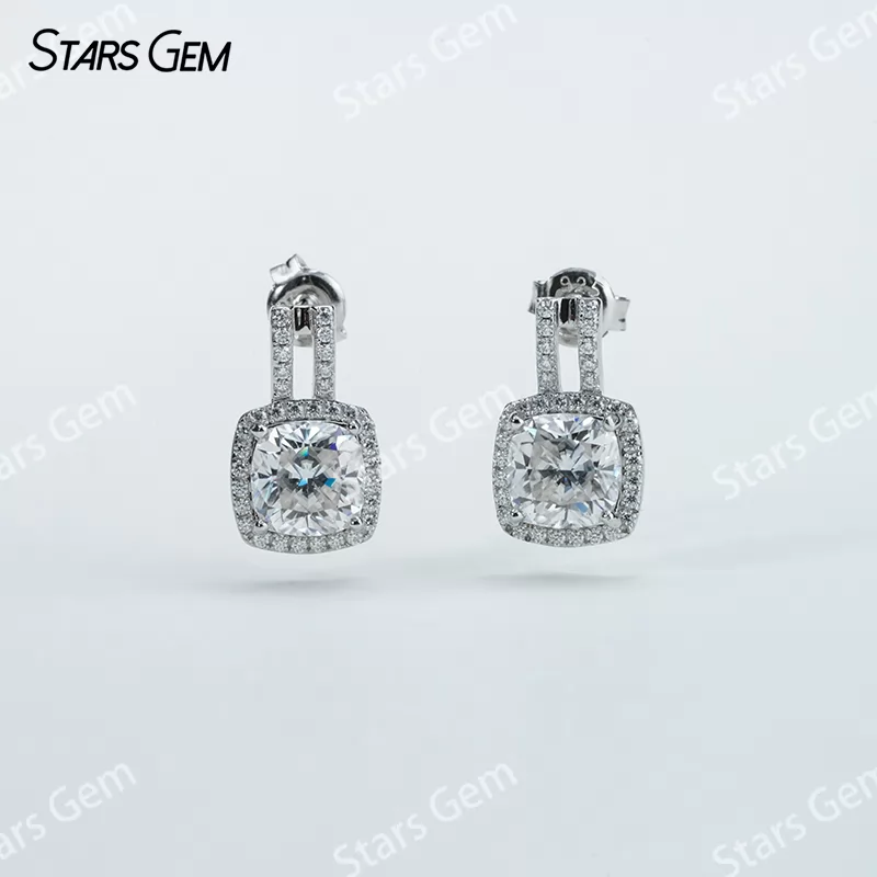 7×7mm Cushion Cut Moissanite S925 Sterling Silver Diamond Stud Earrings