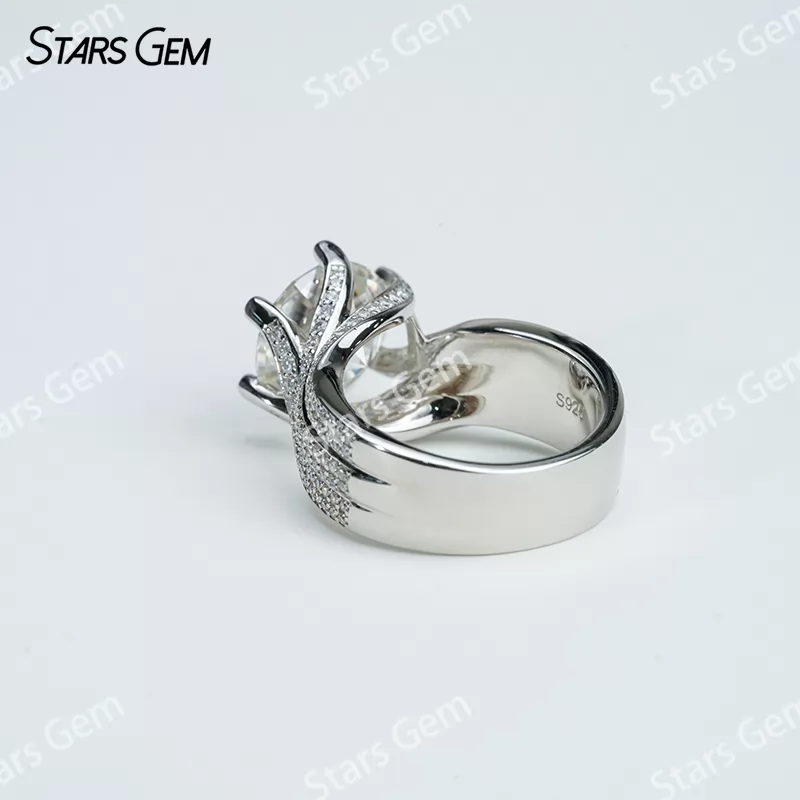 11mm Round Brilliant Cut Moissanite S925 Sterling Silver Pave Engagement Ring