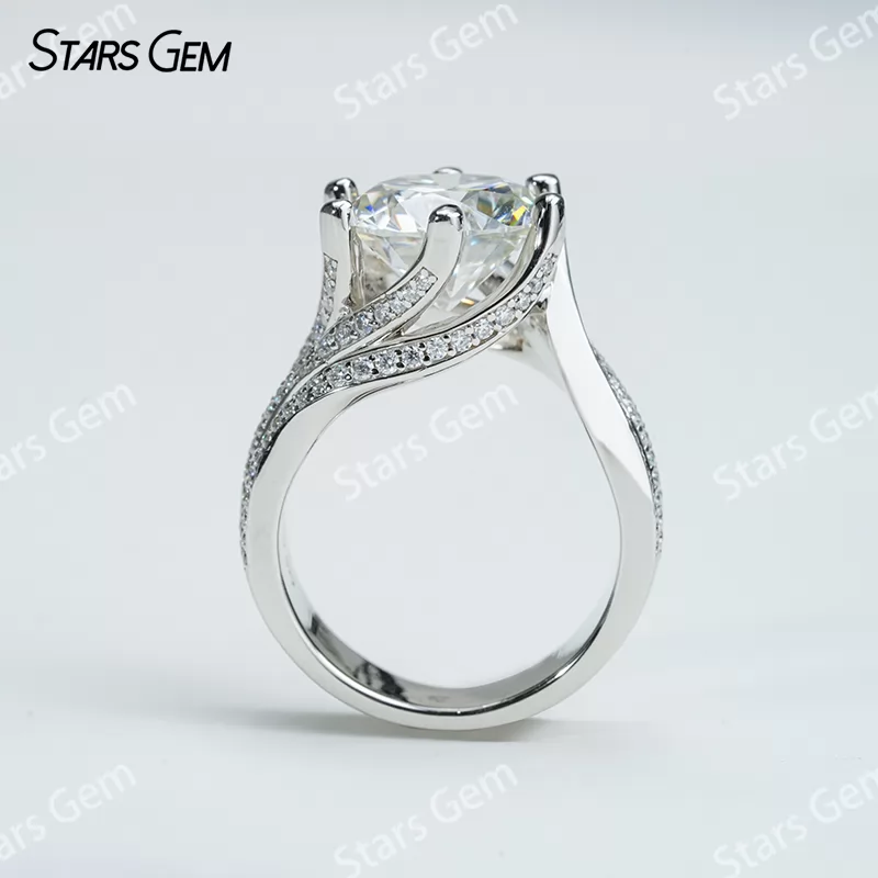 11mm Round Brilliant Cut Moissanite S925 Sterling Silver Pave Engagement Ring