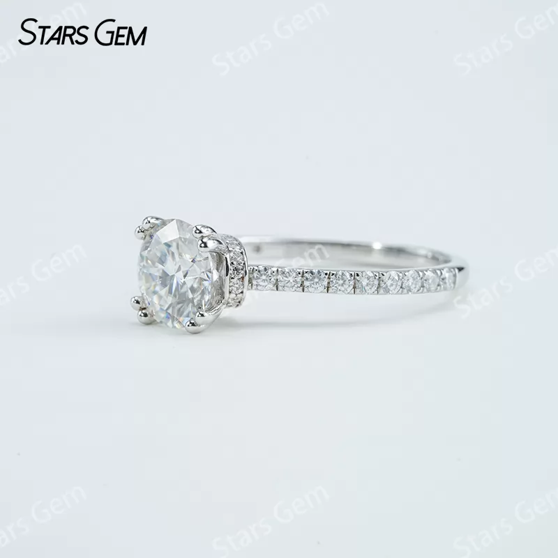 7.5mm Round Brilliant Cut Moissanite S925 Sterling Silver Pave Engagement Ring