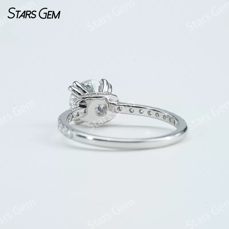 7.5mm Round Brilliant Cut Moissanite S925 Sterling Silver Pave Engagement Ring
